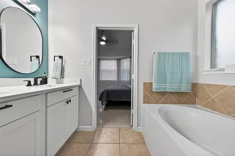 4492 Gran Canary Drive League City TX 77573