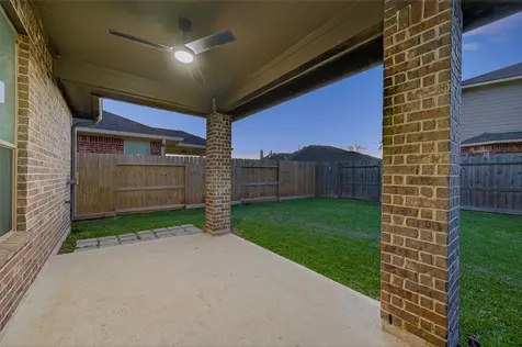 4492 Gran Canary Drive League City TX 77573