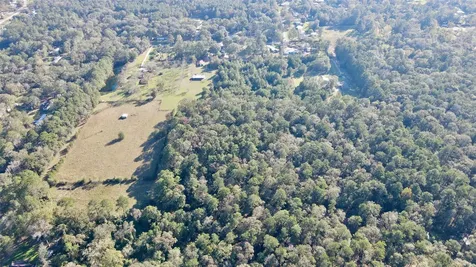 585 County Road 3796 Cleveland TX 77328