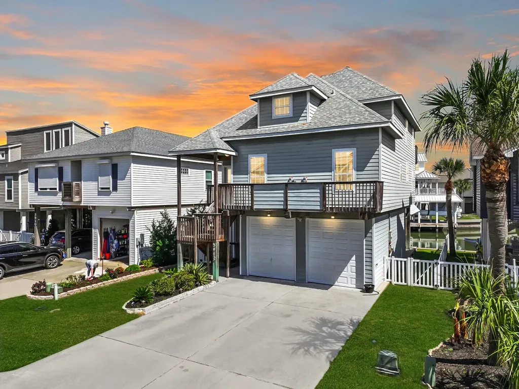 3912 Bridge Harbor Drive Galveston TX 77554