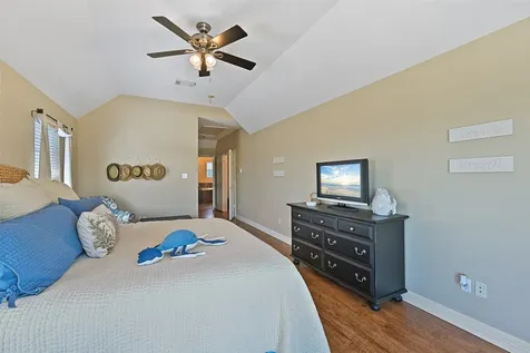 3912 Bridge Harbor Drive Galveston TX 77554