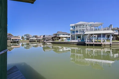3912 Bridge Harbor Drive Galveston TX 77554