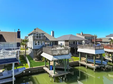 3912 Bridge Harbor Drive Galveston TX 77554