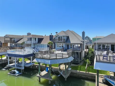 3912 Bridge Harbor Drive Galveston TX 77554