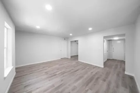 353 N Post Oak Lane 729 Houston TX 77024