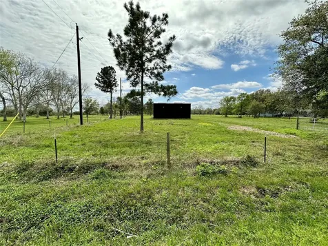4304 Fcr 78 Rosharon TX 77583