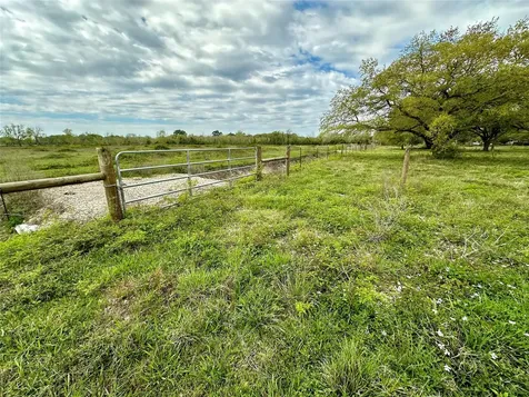 4304 Fcr 78 Rosharon TX 77583