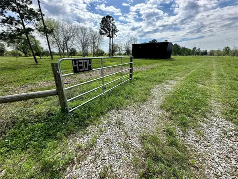 4304 Fcr 78 Rosharon TX 77583