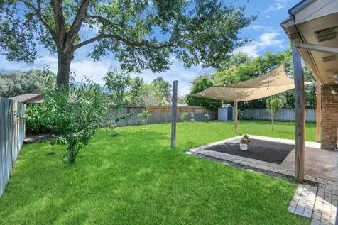 11506 Barwood Bend Drive Houston TX 77065