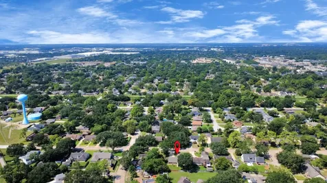 11506 Barwood Bend Drive Houston TX 77065