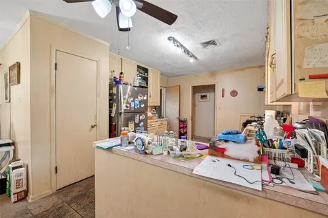 5927 Clarewood Drive Houston TX 77081