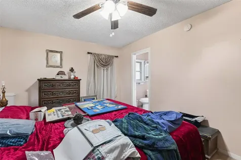5927 Clarewood Drive Houston TX 77081