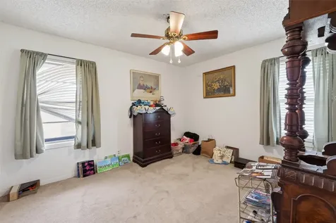 5927 Clarewood Drive Houston TX 77081