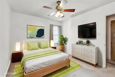 5927 Clarewood Drive Houston TX 77081