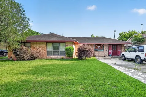 5927 Clarewood Drive Houston TX 77081