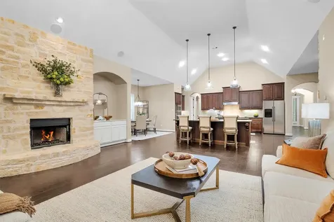 123 Del Monte Pines Drive Montgomery TX 77316
