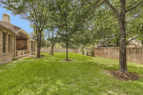 123 Del Monte Pines Drive Montgomery TX 77316