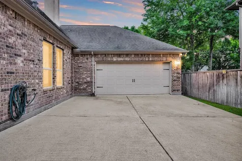 123 Del Monte Pines Drive Montgomery TX 77316
