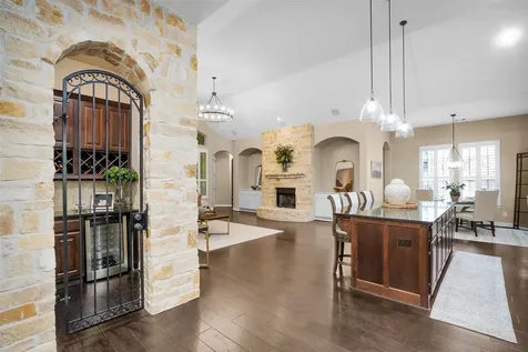 123 Del Monte Pines Drive Montgomery TX 77316