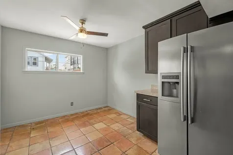 2415 Columbia Street Houston TX 77008