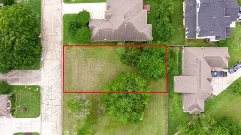29 Bermuda Circle Montgomery TX 77356
