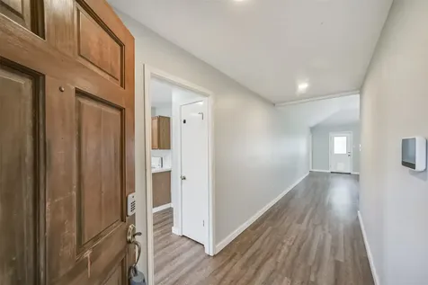 1021 N Sunset Drive Pearland TX 77581
