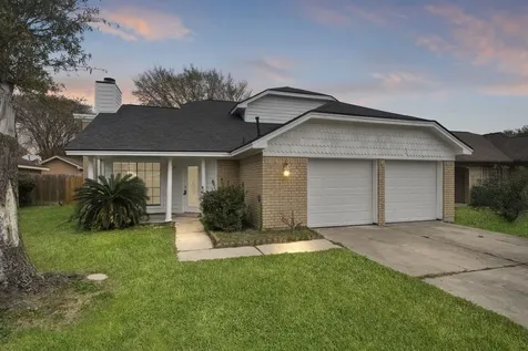 12447 Versailles Drive Houston TX 77015