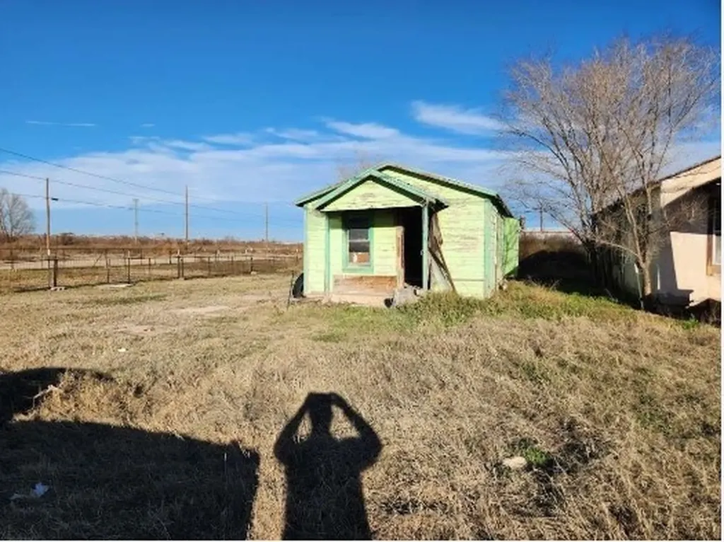 203 Galveston Street Big Spring TX 79720