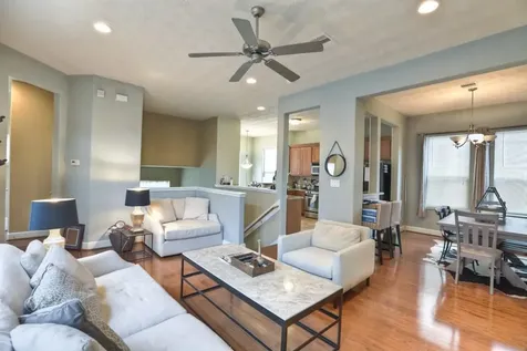 1315 Birdsall Street Houston TX 77007