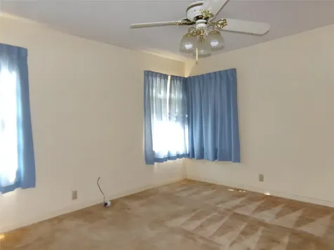 504 N West Street Weimar TX 78962