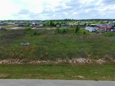 2041 Road 5722 Cleveland TX 77327