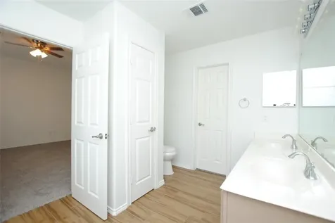 3212 Victorian Manor Lane Houston TX 77047