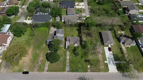 410 Clinton Park Street Houston TX 77029
