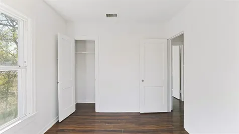 410 Clinton Park Street Houston TX 77029