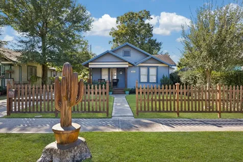 1526 Lawson Street Houston TX 77023