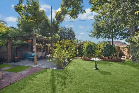 1526 Lawson Street Houston TX 77023