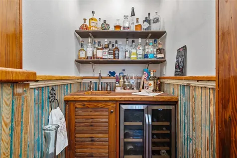 1615 Church Street Galveston TX 77550