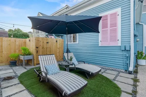 1615 Church Street Galveston TX 77550