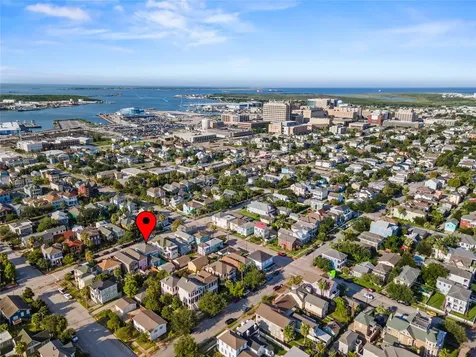 1615 Church Street Galveston TX 77550