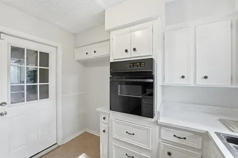 430 Eastwood Drive New Caney TX 77357