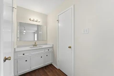 430 Eastwood Drive New Caney TX 77357
