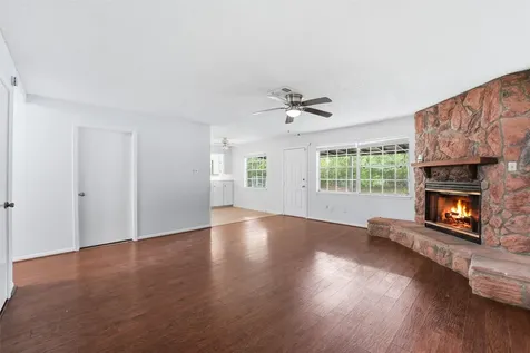 430 Eastwood Drive New Caney TX 77357