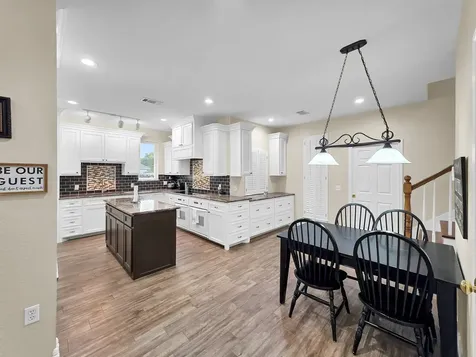 520 Meadow Lane Winnie TX 77665