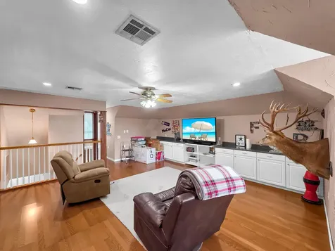 520 Meadow Lane Winnie TX 77665