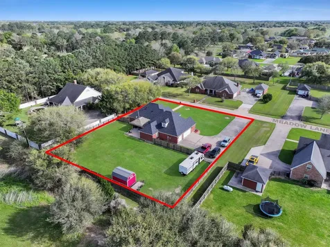 520 Meadow Lane Winnie TX 77665