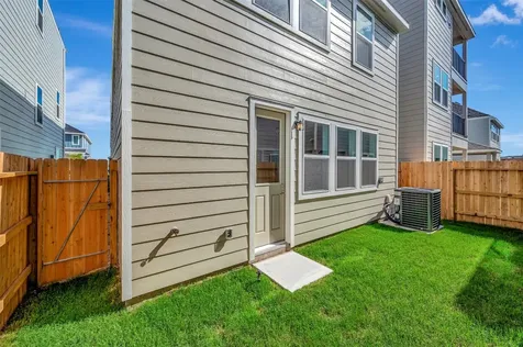 2308 Via Isa Lane Houston TX 77051