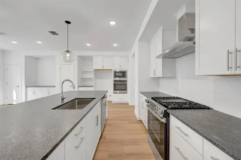 2308 Via Isa Lane Houston TX 77051
