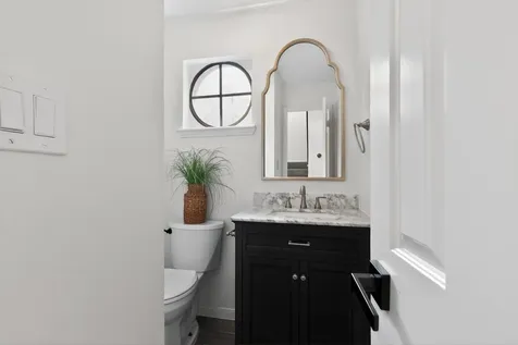 417 W Hillary Circle Sugar Land TX 77498