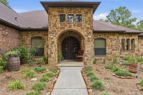 156 Dedication Trail Huntsville TX 77340