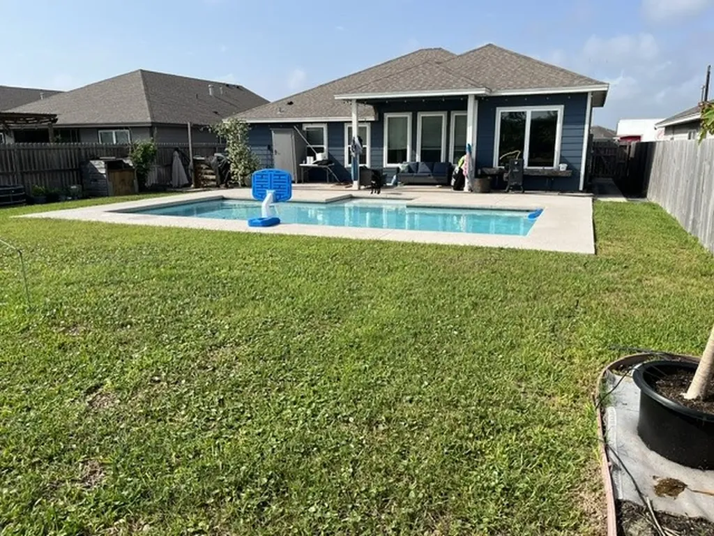 1538 Oak Hill Drive Corpus Christi TX 78418